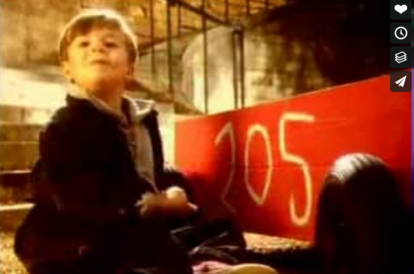 Peugeot 205 – France